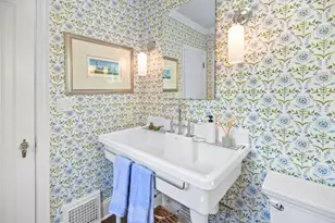12504 N Lake Shore Dr, Mequon, WI 53092 - Photo 38