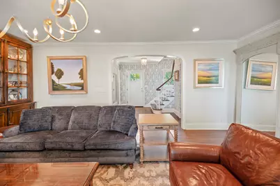 12504 N Lake Shore Dr, Mequon, WI 53092 - Photo 10