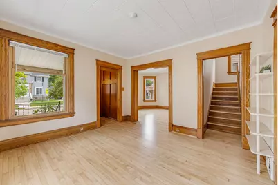 1542 S 79th St, West Allis, WI 53214 - Photo 8