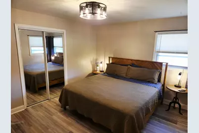 2527 S 82nd St, West Allis, WI 53219 - Photo 14