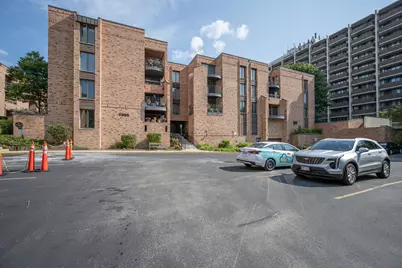 1906 E Shorewood Blvd #354, Shorewood, WI 53211 - Photo 12