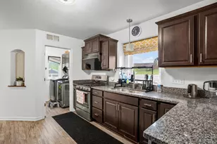 165 E Golden Ln, Oak Creek, WI 53154 - Photo 8