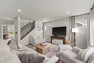 814 Burr Oak Ct, Oconomowoc, WI 53066 - Photo 12