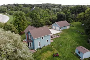 N14W28039 Silvernail Rd, Delafield, WI 53072 - Photo 1