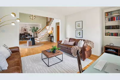 215 E Beechwood Ct, Mequon, WI 53092 - Photo 6