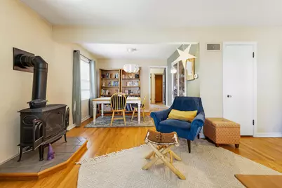 2862 N 78th St, Milwaukee, WI 53222 - Photo 6