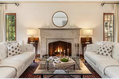 5859 N Maitland Ct, Whitefish Bay, WI 53217 - Photo 2