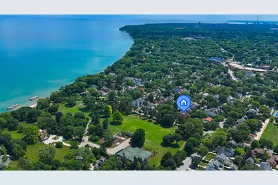 5859 N Maitland Ct, Whitefish Bay, WI 53217 - Photo 32