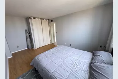 1707 N Prospect Ave #12D, Milwaukee, WI 53202 - Photo 10