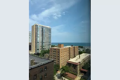 1707 N Prospect Ave #12D, Milwaukee, WI 53202 - Photo 8