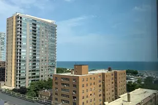 1707 N Prospect Ave, Milwaukee, WI 53202 - Photo 8
