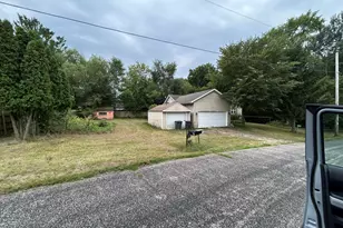 W5123 Wisconsin Dr, Sugar Creek, WI 53121 - Photo 2