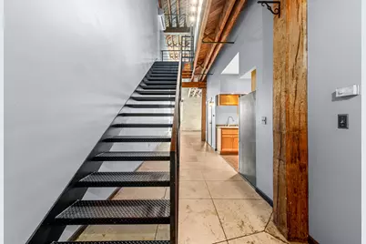 904 E Pearson St #115, Milwaukee, WI 53202 - Photo 12
