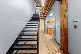 904 E Pearson St, Milwaukee, WI 53202 - Photo 12