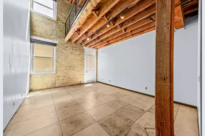 904 E Pearson St #115, Milwaukee, WI 53202 - Photo 2