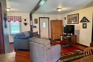 357 Wainwright Ave, Burlington, WI 53105 - Photo 4