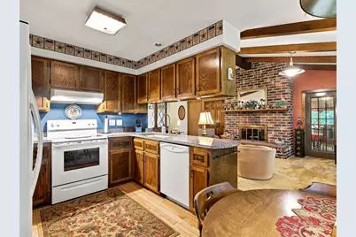 1728  Sunnyside Ct, Wilson, WI 53081 - Photo 2