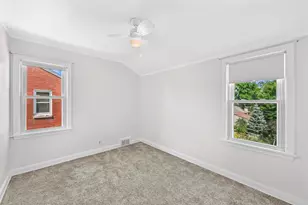 616 N 104th St, Wauwatosa, WI 53226 - Photo 24