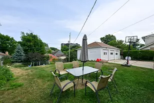 616 N 104th St, Wauwatosa, WI 53226 - Photo 32