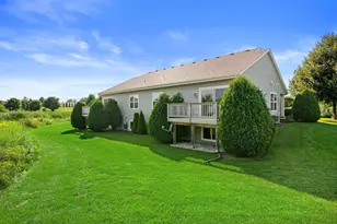 224 Wildflower Cir, Port Washington, WI 53074 - Photo 26
