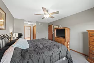 224 Wildflower Cir, Port Washington, WI 53074 - Photo 20