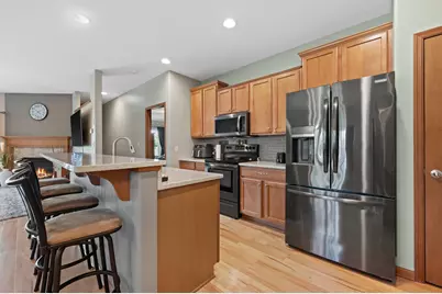 224  Wildflower Cir, Port Washington, WI 53074 - Photo 14