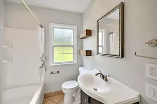 W62N352 Hanover Ave, Cedarburg, WI 53012 - Photo 12
