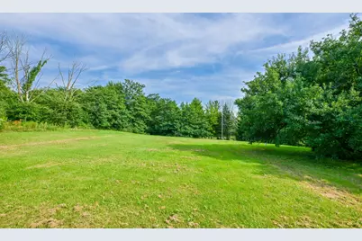 N113W13099  Crestview Dr, Germantown, WI 53022 - Photo 36