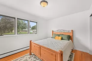 N113W13099 Crestview Dr, Germantown, WI 53022 - Photo 24