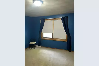 3601 S Barker Ln, Appleton, WI 54915 - Photo 10