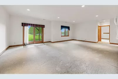 1227 W Sherman Ave, Fort Atkinson, WI 53538 - Photo 40