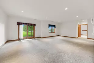 1227 W Sherman Ave, Fort Atkinson, WI 53538 - Photo 40