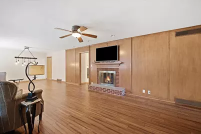 1000  Brewster Ave, Beloit, WI 53511 - Photo 4