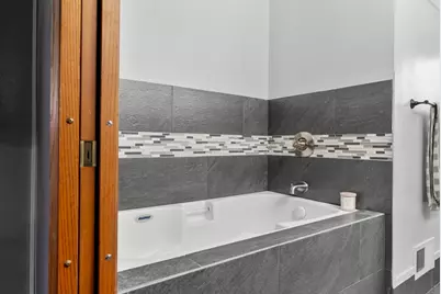 4709  Laurie Ln, Two Rivers, WI 54241 - Photo 24
