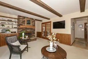 4690 Parkhurst Dr, Brookfield, WI 53045 - Photo 14