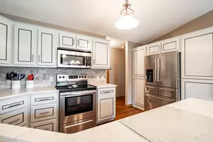213 Gosdeck Ln, Johnson Creek, WI 53038 - Photo 4