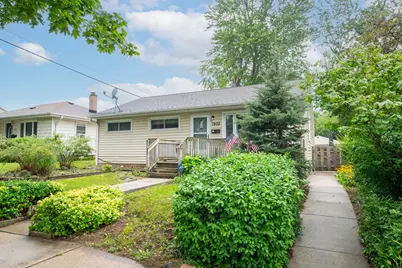 7822 W Palmetto Ave, Milwaukee, WI 53218 - Photo 26