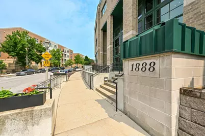 1888 N Water St #609, Milwaukee, WI 53202 - Photo 36