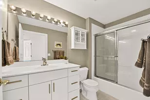 1888 N Water St, Milwaukee, WI 53202 - Photo 22