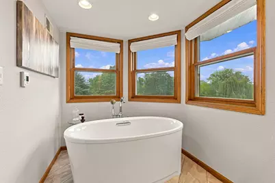 714  Audubon Rd, Howards Grove, WI 53083 - Photo 24