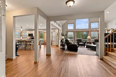 714  Audubon Rd, Howards Grove, WI 53083 - Photo 8
