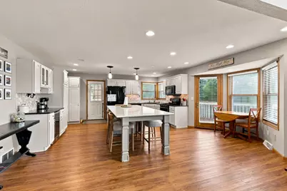 714  Audubon Rd, Howards Grove, WI 53083 - Photo 2