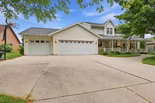 714 Audubon Rd, Howards Grove, WI 53083 - Photo 1
