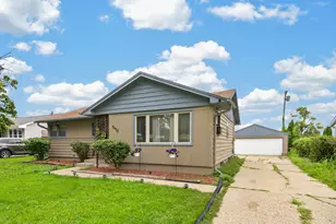 5412 N 103rd St, Milwaukee, WI 53225 - Photo 2