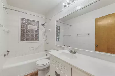 4411 W Custer Ave, Milwaukee, WI 53218 - Photo 10