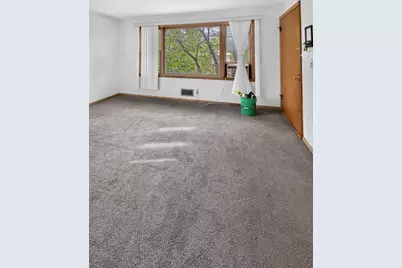 809  John St, Waukesha, WI 53188 - Photo 16