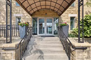 1515 N Van Buren St, Milwaukee, WI 53202 - Photo 24