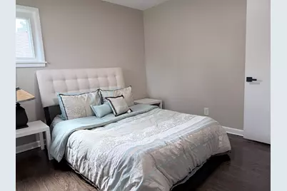 7713 W Verona Ct, Milwaukee, WI 53219 - Photo 12
