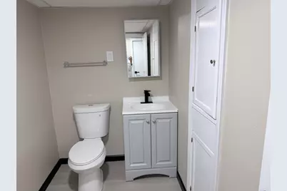 7713 W Verona Ct, Milwaukee, WI 53219 - Photo 22