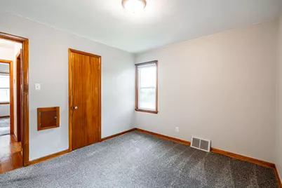 3034 S 68th St, Milwaukee, WI 53219 - Photo 18
